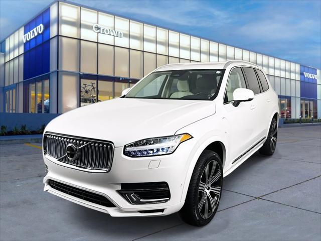 2023 Volvo XC90 Recharge Plug-In Hybrid T8 Plus Bright Theme 7-Seater