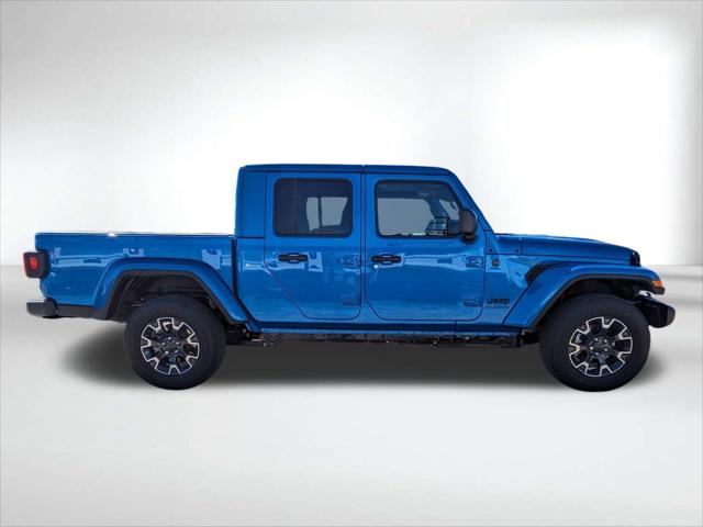 2026 Jeep Gladiator GLADIATOR SAHARA 4X4