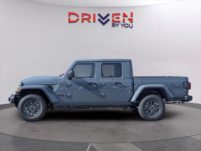 2026 Jeep Gladiator Sport S 4x4 2026 Jeep Gladiator Sport S 4x4