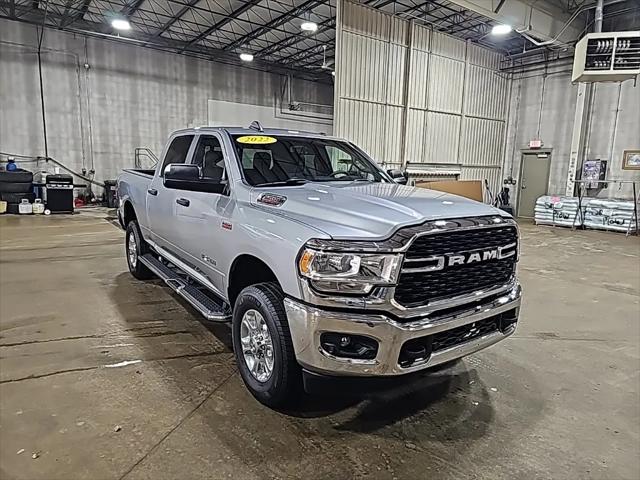 2022 RAM 2500 Big Horn Crew Cab 4x4 64 Box