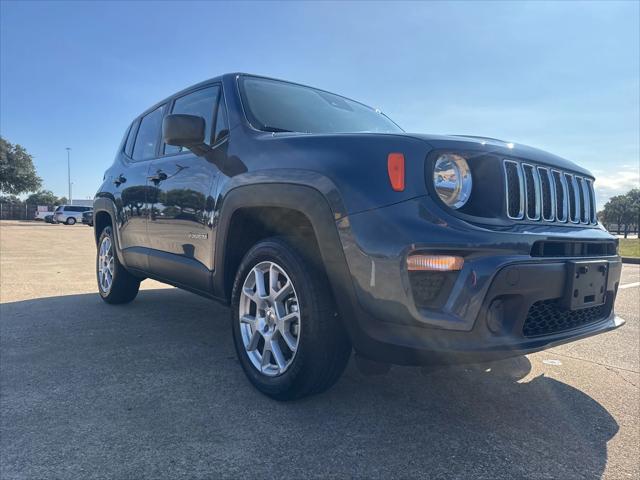 2023 Jeep Renegade Latitude 4x4 2023 Jeep Renegade Latitude 4x4