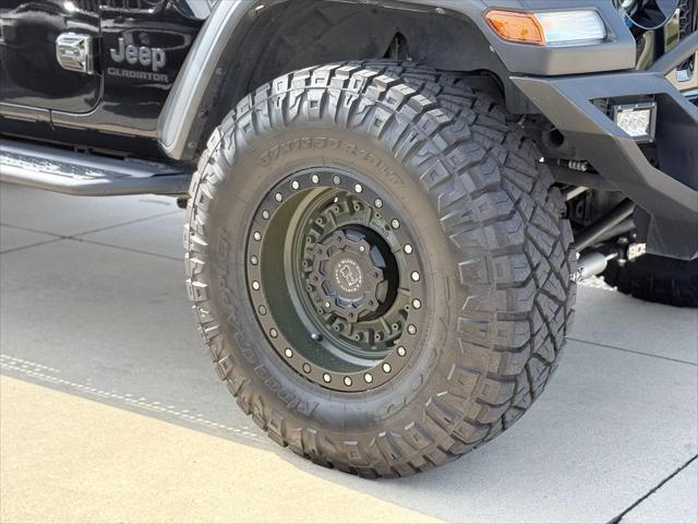 2020 Jeep Gladiator Sport S 4X4 2020 Jeep Gladiator Sport S 4X4