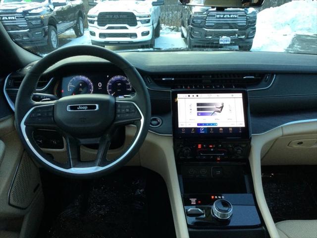 2024 Jeep Grand Cherokee Limited 4x4 2024 Jeep Grand Cherokee Limited 4x4