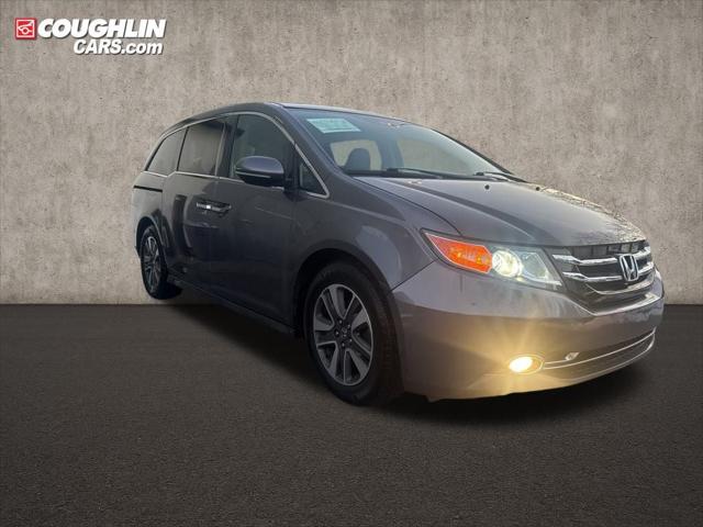 2016 Honda Odyssey Touring 2016 Honda Odyssey Touring