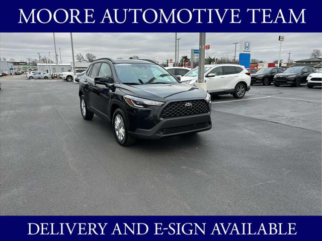 2025 Toyota Corolla Cross LE