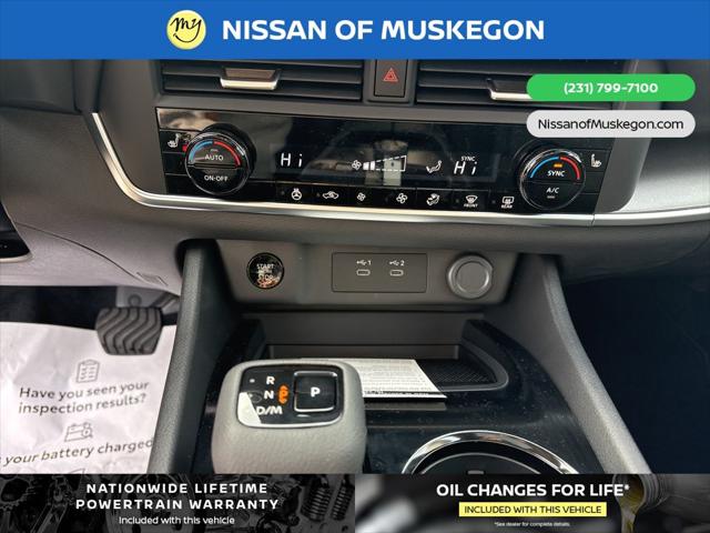 2026 Nissan Rogue SV