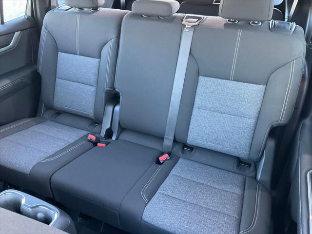 2026 GMC Acadia Elevation AWD