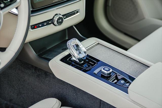 2026 Volvo XC90 Plug-In Hybrid T8 Ultra 7-Seater