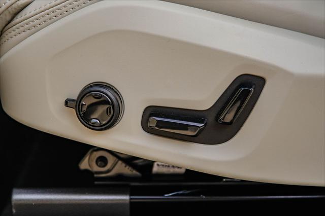 2026 Volvo XC90 Plug-In Hybrid T8 Ultra 7-Seater