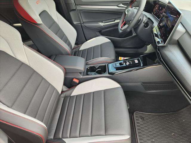 2026 Volkswagen Golf GTI SE