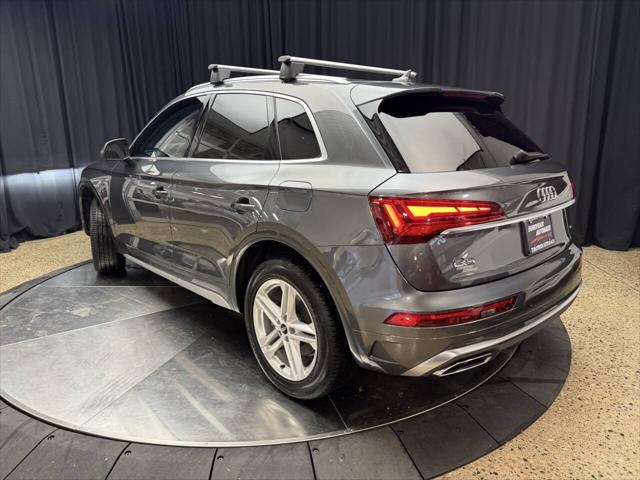 2024 Audi Q5 Premium 55 TFSI e S line quattro S tronic