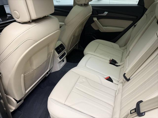 2024 Audi Q5 Premium 55 TFSI e S line quattro S tronic