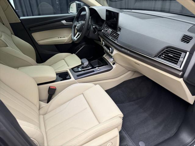 2024 Audi Q5 Premium 55 TFSI e S line quattro S tronic
