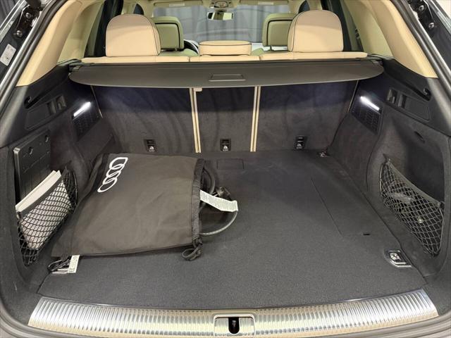 2024 Audi Q5 Premium 55 TFSI e S line quattro S tronic