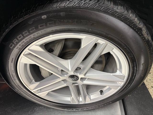 2024 Audi Q5 Premium 55 TFSI e S line quattro S tronic