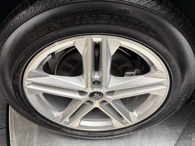2024 Audi Q5 Premium 55 TFSI e S line quattro S tronic
