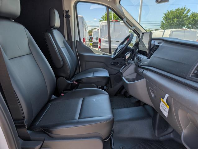 2026 Ford Transit Cargo Van T-250 148 Med Rf 9150 GVWR RWD