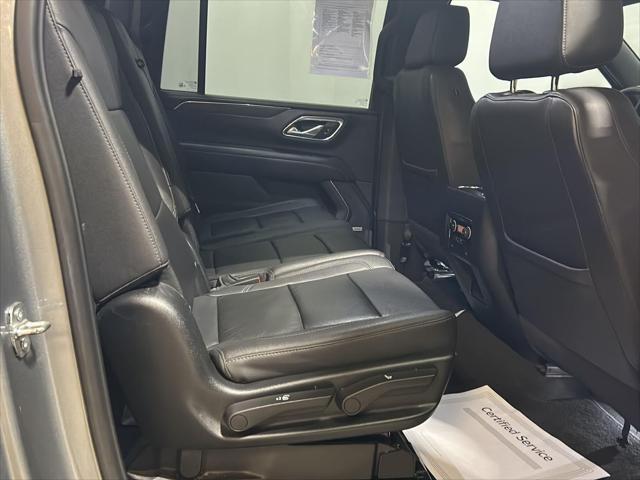 2023 Chevrolet Suburban 4WD LT