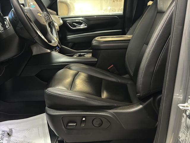 2023 Chevrolet Suburban 4WD LT