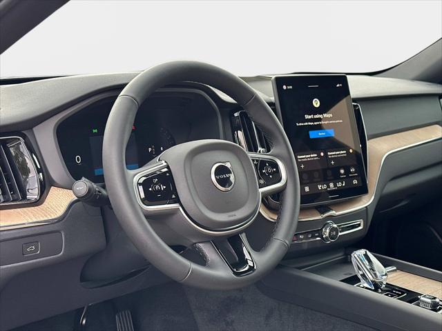 2026 Volvo XC60 B5 Core