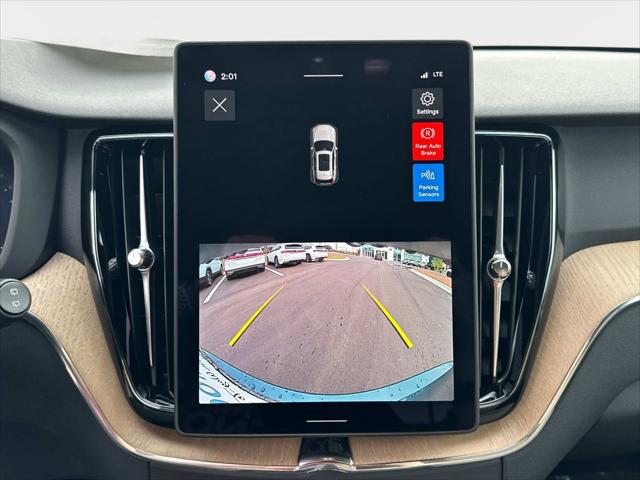 2026 Volvo XC60 B5 Core