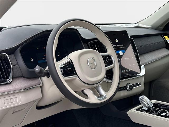 2026 Volvo XC90 Plug-In Hybrid T8 Ultra Dark Theme 7-Seater