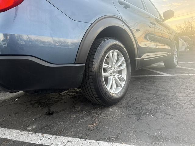 2020 Ford Explorer 4WD 3.3L V6 4dr