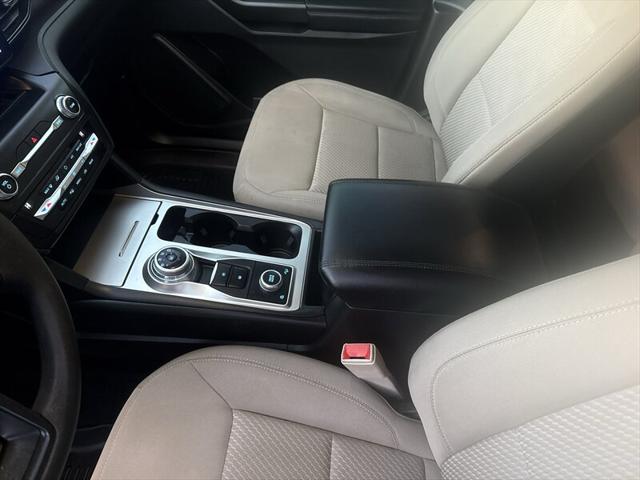 2020 Ford Explorer 4WD 3.3L V6 4dr