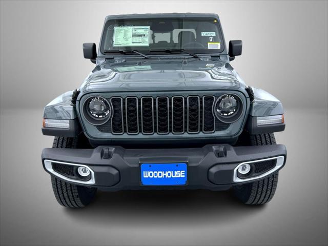 2026 Jeep Gladiator GLADIATOR SAHARA 4X4