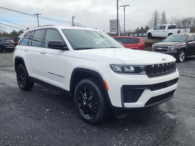 2026 Jeep Grand Cherokee GRAND CHEROKEE LAREDO ALTITUDE 4X4 2026 Jeep Grand Cherokee GRAND CHEROKEE LAREDO ALTITUDE 4X4