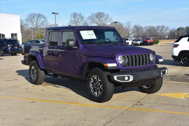 2026 Jeep Gladiator GLADIATOR SAHARA 4X4