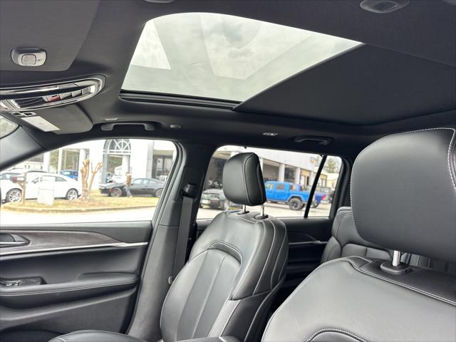 2025 Jeep Grand Cherokee Limited 4x4