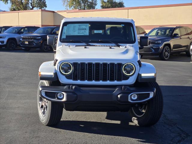 2026 Jeep Gladiator GLADIATOR SAHARA 4X4