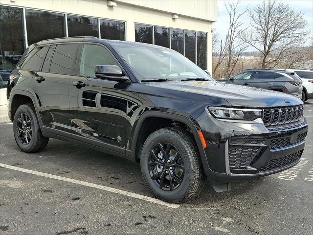 2026 Jeep Grand Cherokee GRAND CHEROKEE LAREDO ALTITUDE 4X4