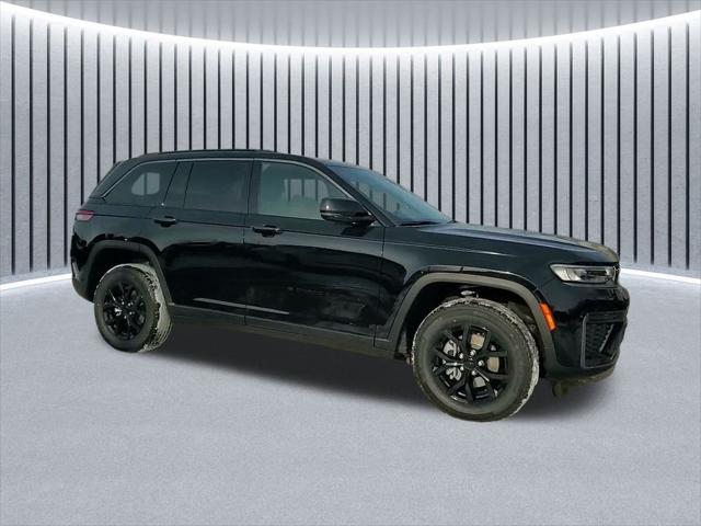 2026 Jeep Grand Cherokee GRAND CHEROKEE LAREDO ALTITUDE 4X4