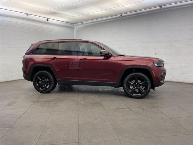 2025 Jeep Grand Cherokee GRAND CHEROKEE LIMITED 4X2 2025 Jeep Grand Cherokee GRAND CHEROKEE LIMITED 4X2