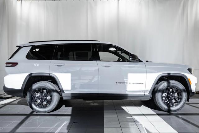 2025 Jeep Grand Cherokee GRAND CHEROKEE L ALTITUDE X 4X4