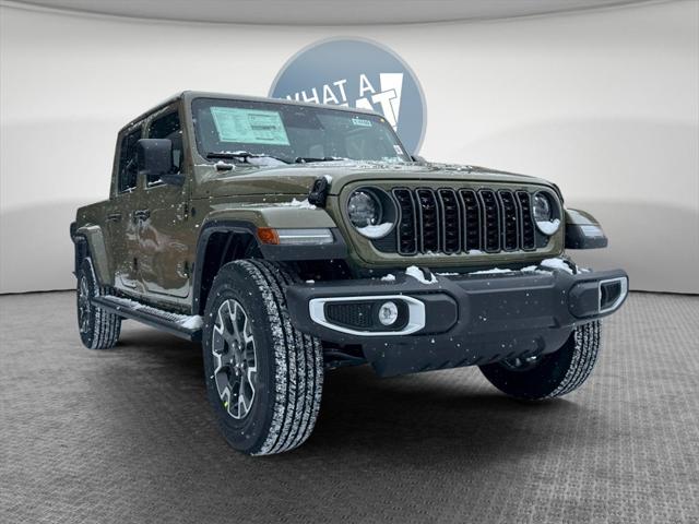 2026 Jeep Gladiator GLADIATOR SAHARA 4X4
