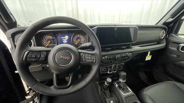 2026 Jeep Gladiator GLADIATOR SAHARA 4X4