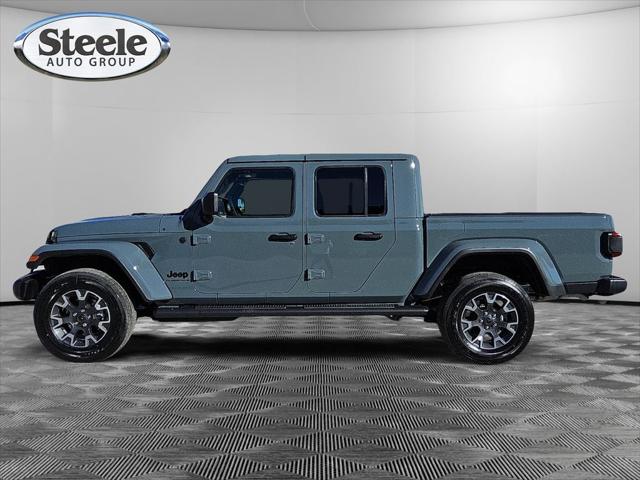 2026 Jeep Gladiator GLADIATOR SAHARA 4X4