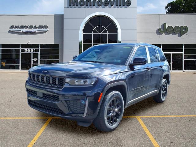 2026 Jeep Grand Cherokee GRAND CHEROKEE LAREDO ALTITUDE 4X4