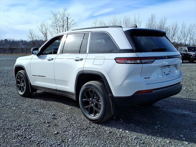 2026 Jeep Grand Cherokee GRAND CHEROKEE LAREDO ALTITUDE 4X4 2026 Jeep Grand Cherokee GRAND CHEROKEE LAREDO ALTITUDE 4X4