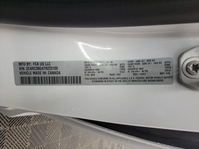 2026 Chrysler Pacifica Select AWD