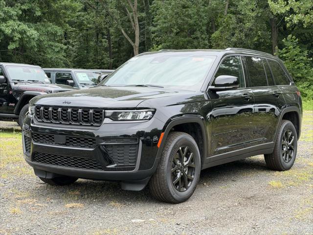 2026 Jeep Grand Cherokee GRAND CHEROKEE LAREDO ALTITUDE 4X4 2026 Jeep Grand Cherokee GRAND CHEROKEE LAREDO ALTITUDE 4X4
