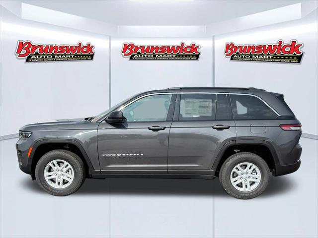 2025 Jeep Grand Cherokee GRAND CHEROKEE LAREDO 4X4