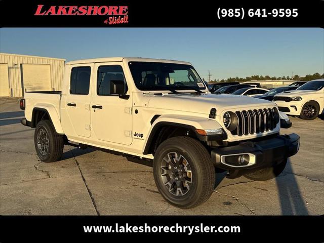 2026 Jeep Gladiator GLADIATOR SAHARA 4X4