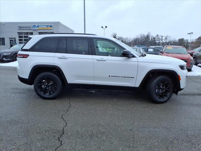 2026 Jeep Grand Cherokee GRAND CHEROKEE ALTITUDE 4X4