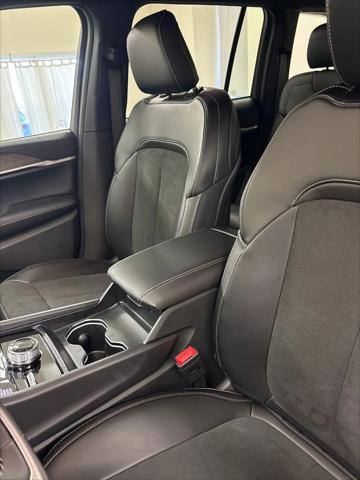 2026 Jeep Grand Cherokee Altitude 4x4
