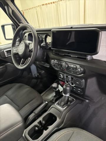 2026 Jeep Gladiator Sport