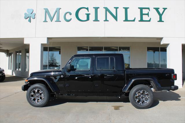 2026 Jeep Gladiator GLADIATOR SAHARA 4X4